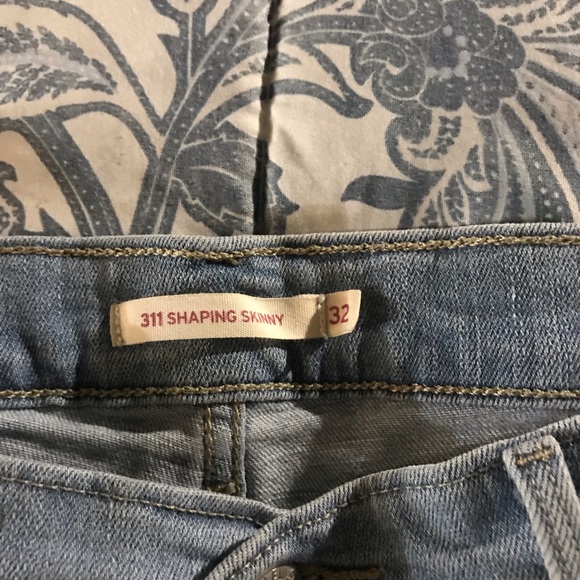 Levi jeans - Picture 3 of 3